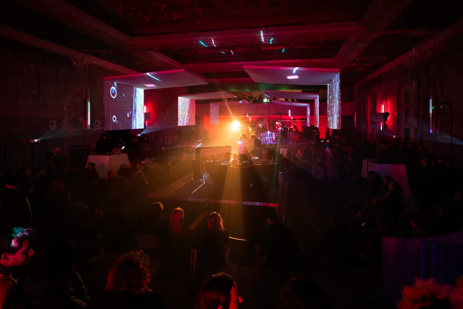 Documentation from Encounters at 1-06 inside Wilhelmine in Berlin.